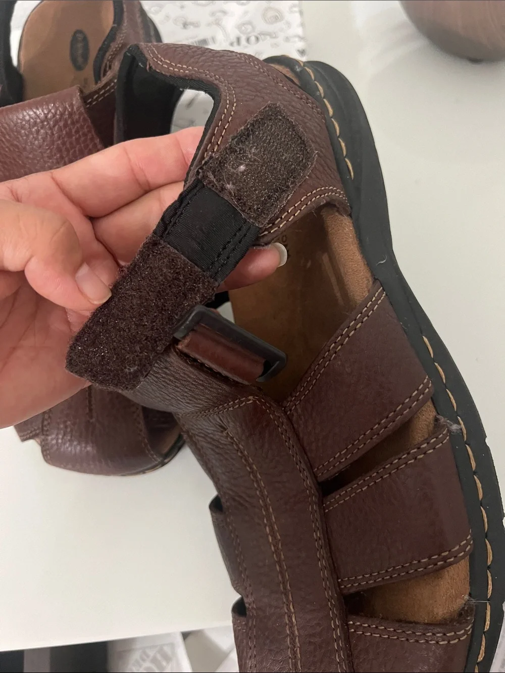 Dr. Scholl's Men's Brown Leather Fisherman Sandals